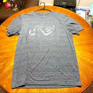 NWOT OAKLEY HEATHER BLUE SHORT SLEEVE T-SHIRT MENS LARGE